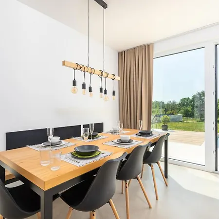 Zebra Villa