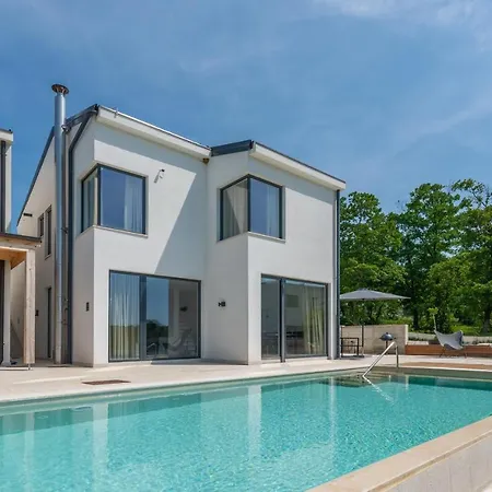 Villa Zebra *